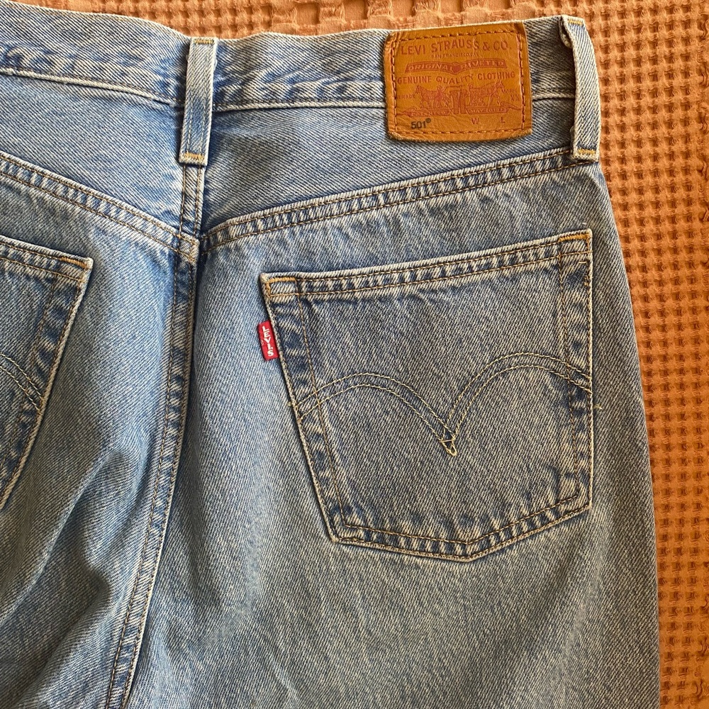 Women’s 27 Levi’s 501 Modern